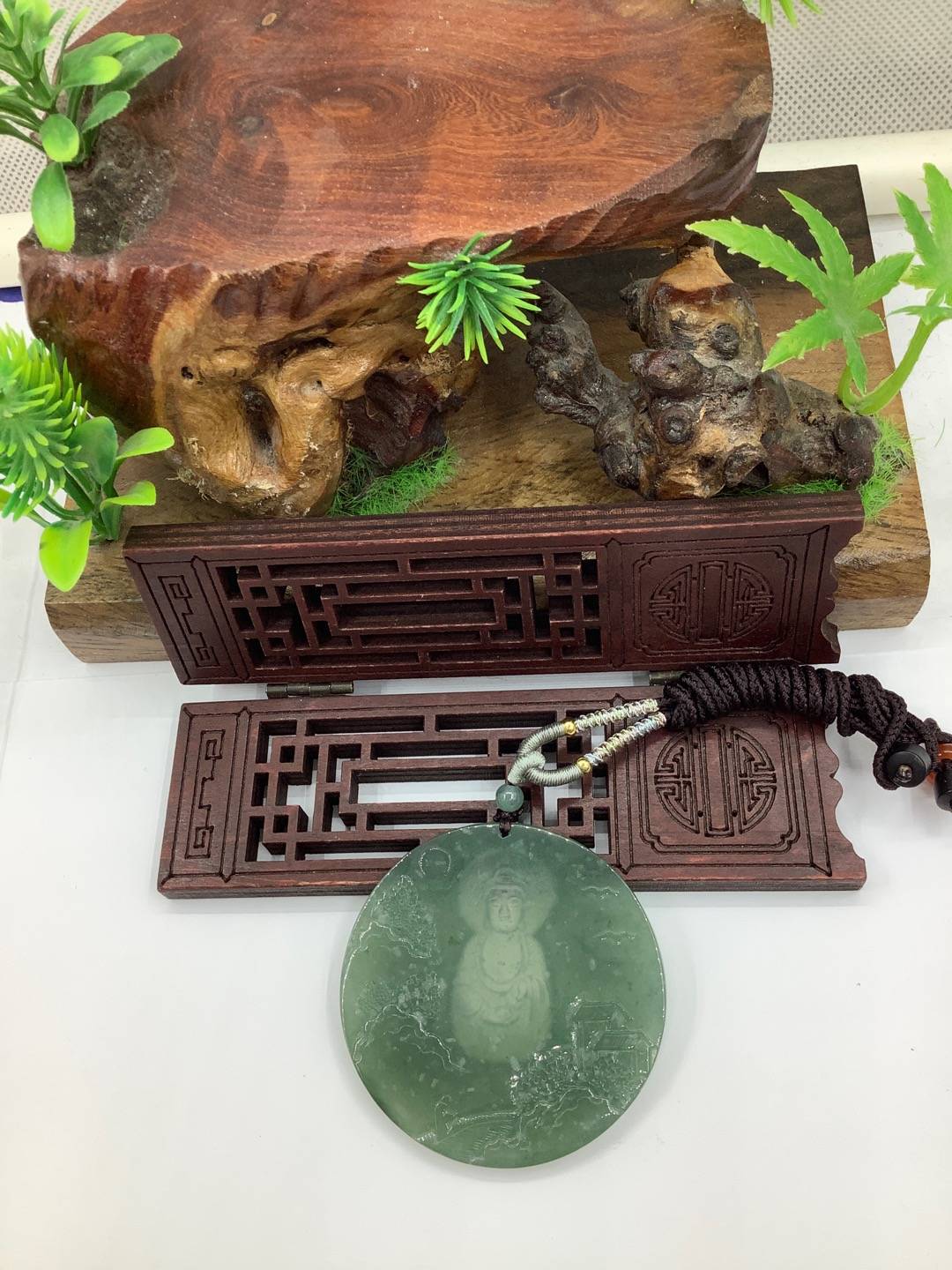 佛观天下