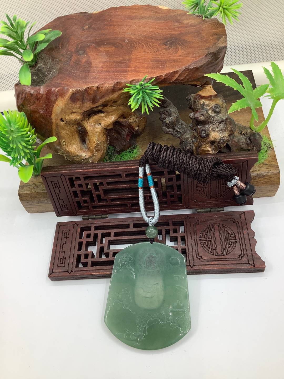 佛观天下