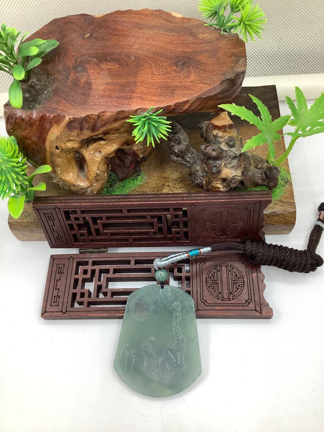 佛观天下