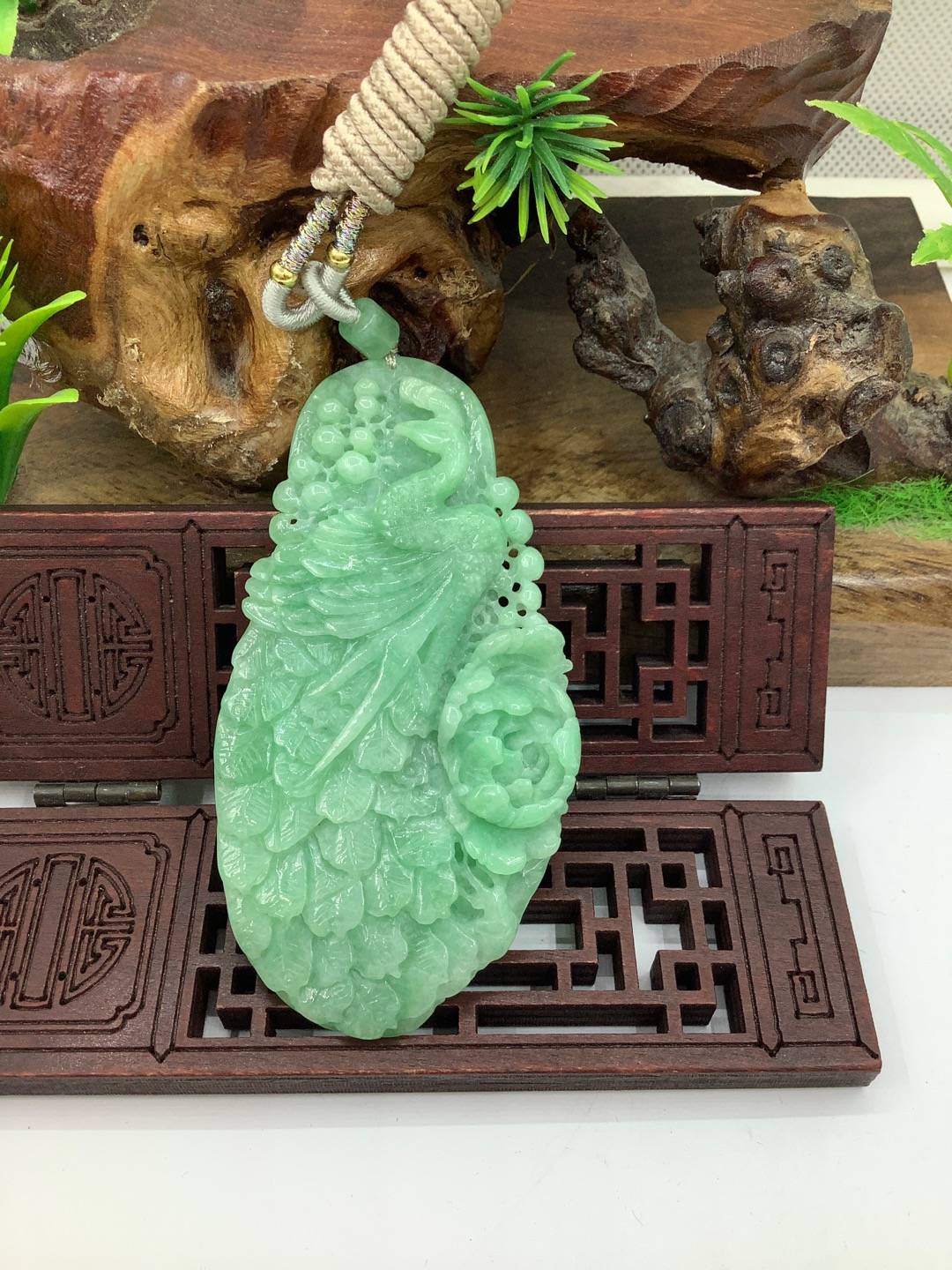 凤戏牡丹