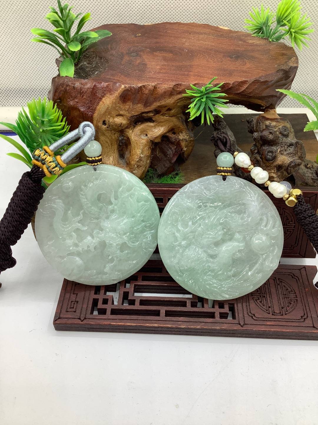 龙凤呈祥