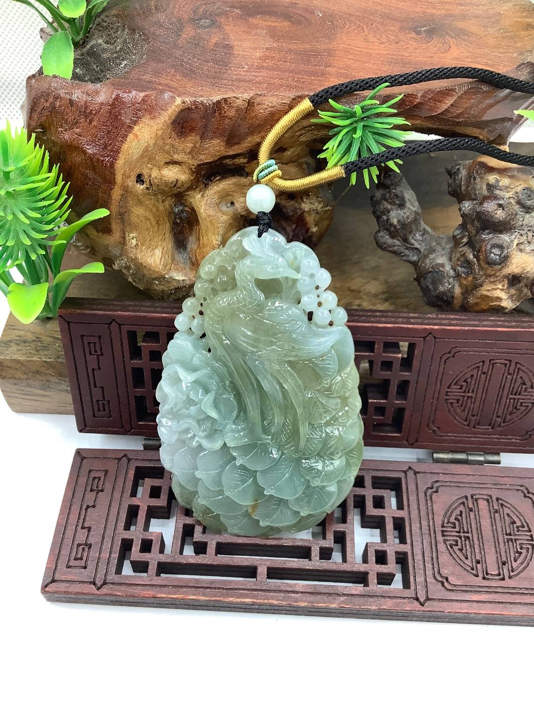 凤穿牡丹