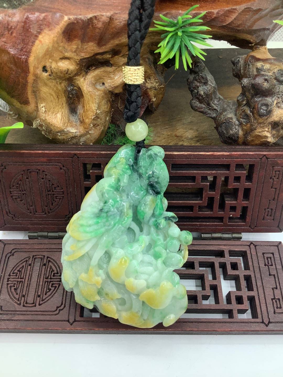 凤戏牡丹