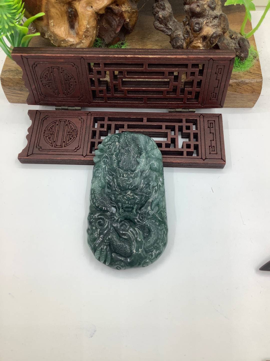 龙行天下