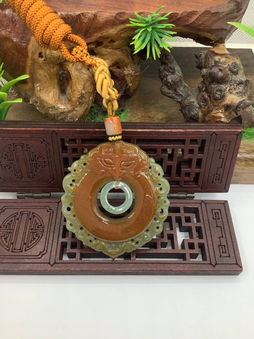 仿古牌