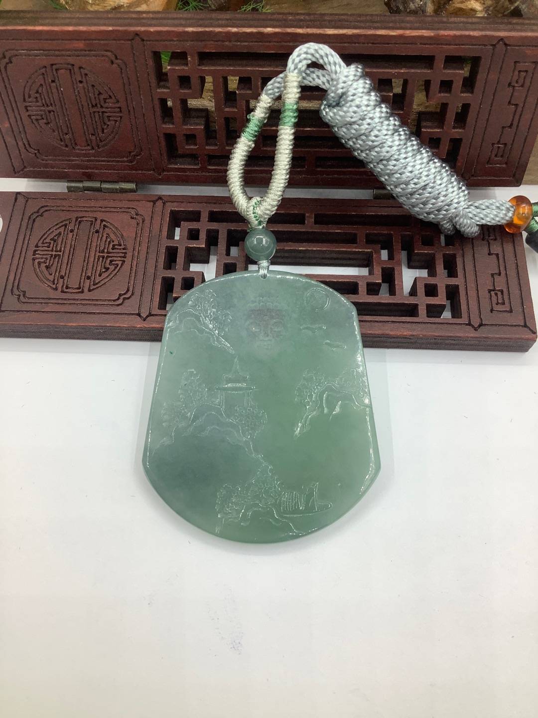 佛观天下