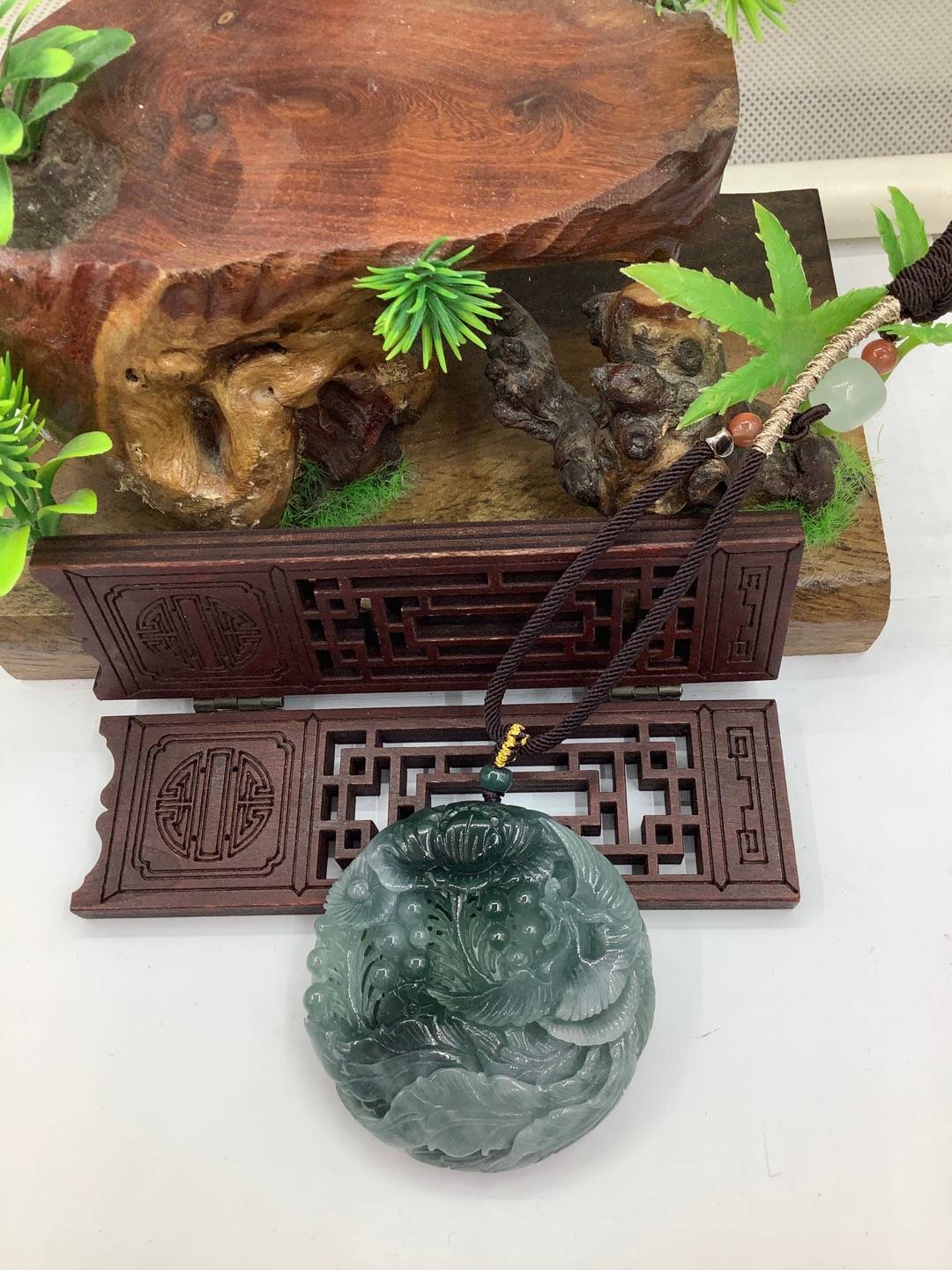 凤戏牡丹