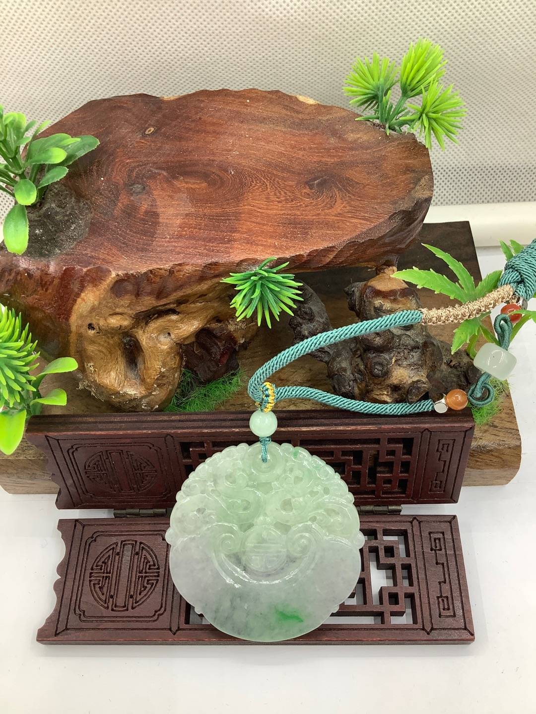 仿古牌