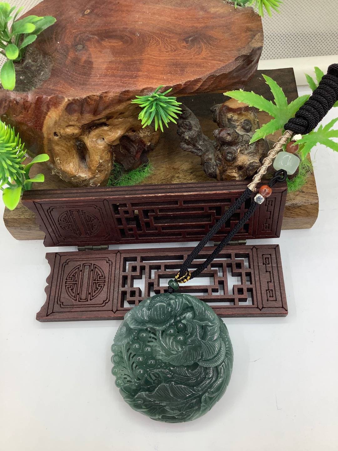 凤穿牡丹
