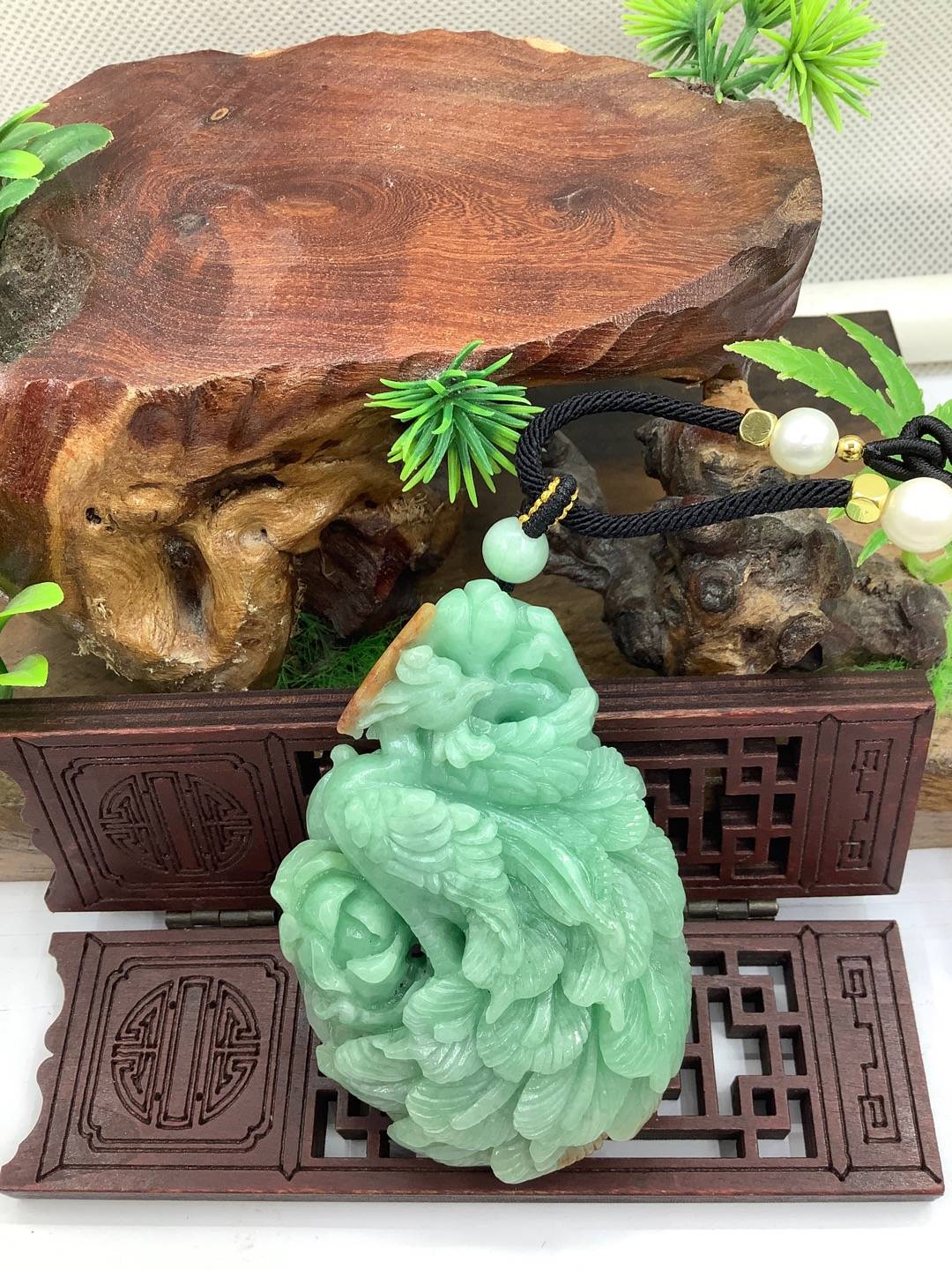 凤穿牡丹