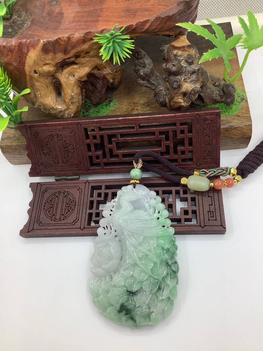 凤穿牡丹