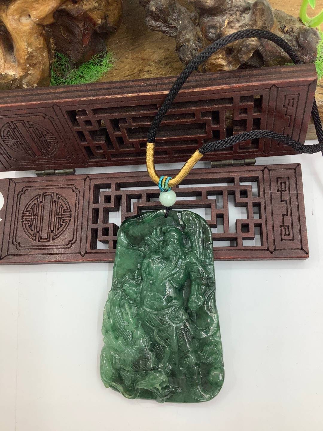 御龙关公