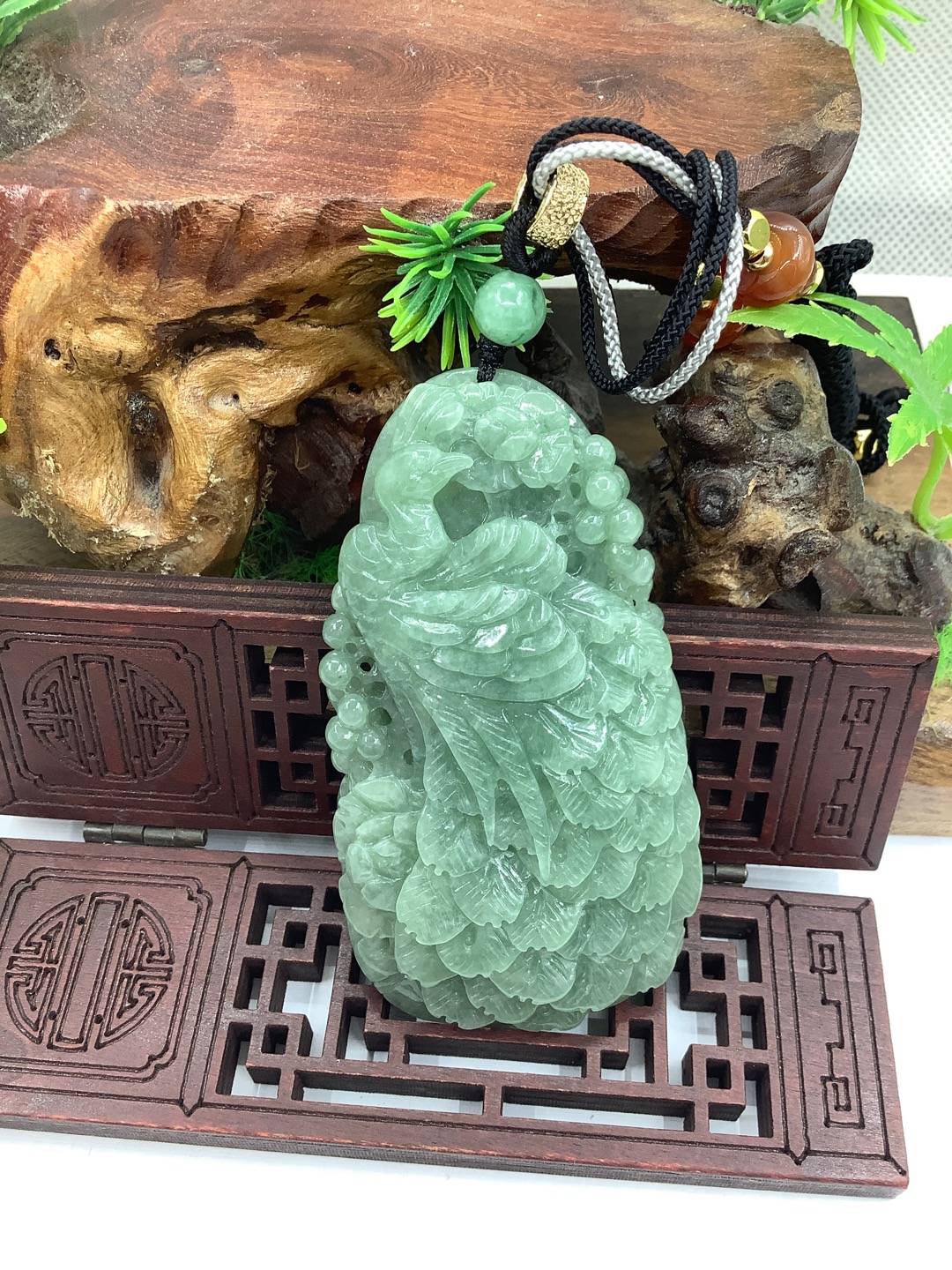 凤戏牡丹