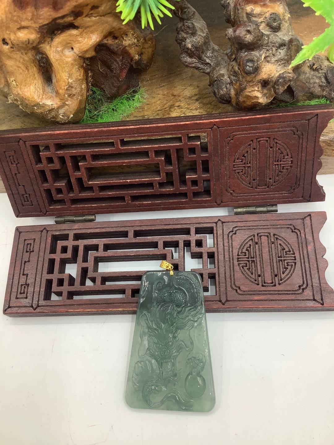 龙行天下