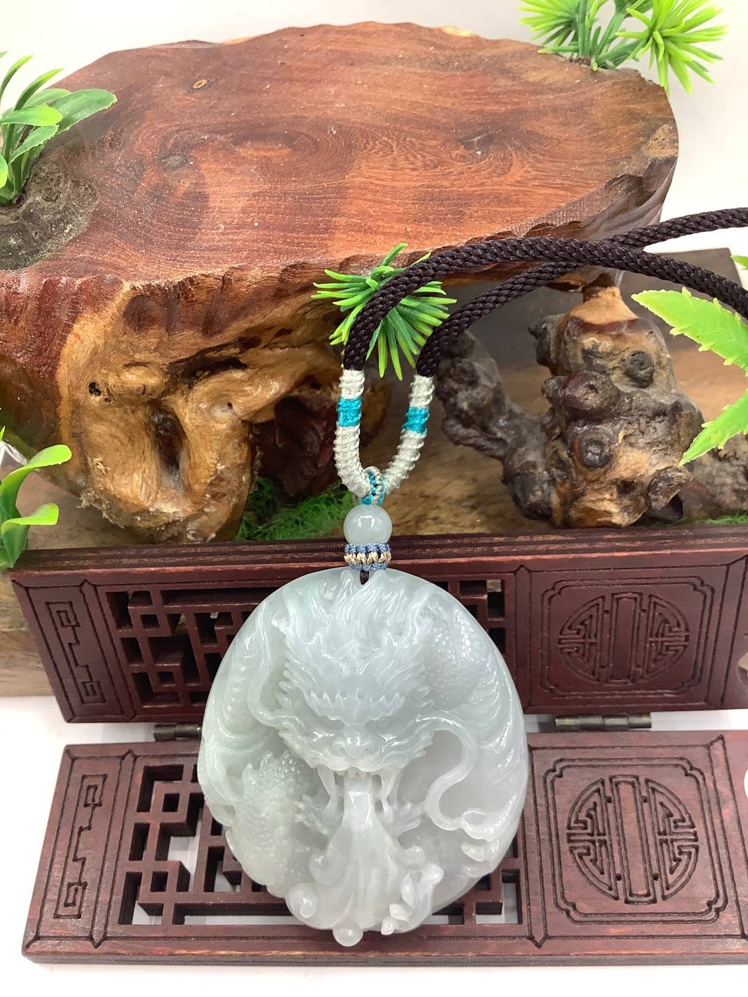 神龙戏水
