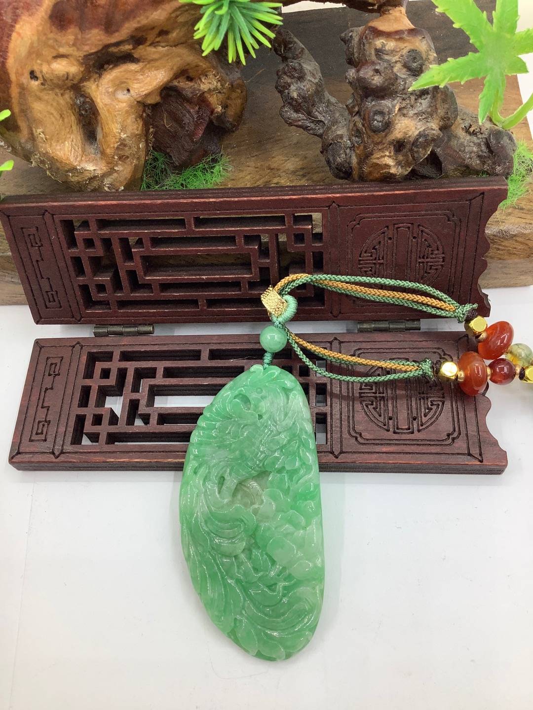 凤穿牡丹
