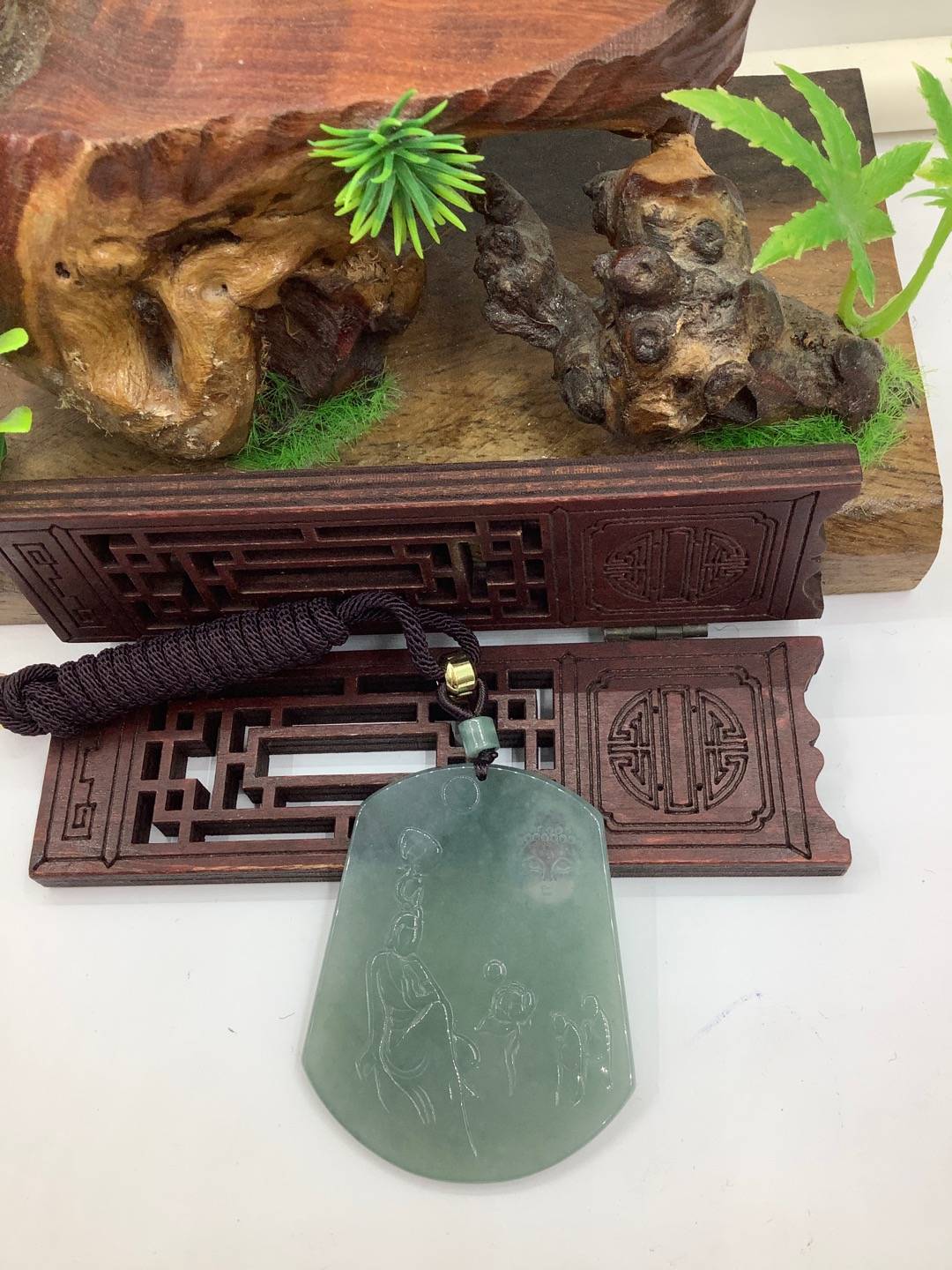 佛观天下