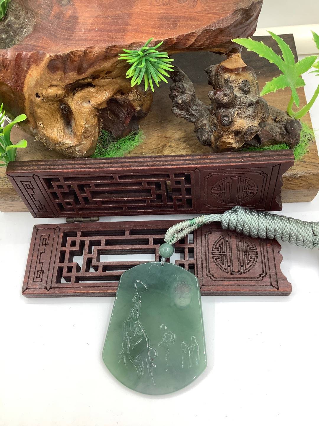 佛观天下
