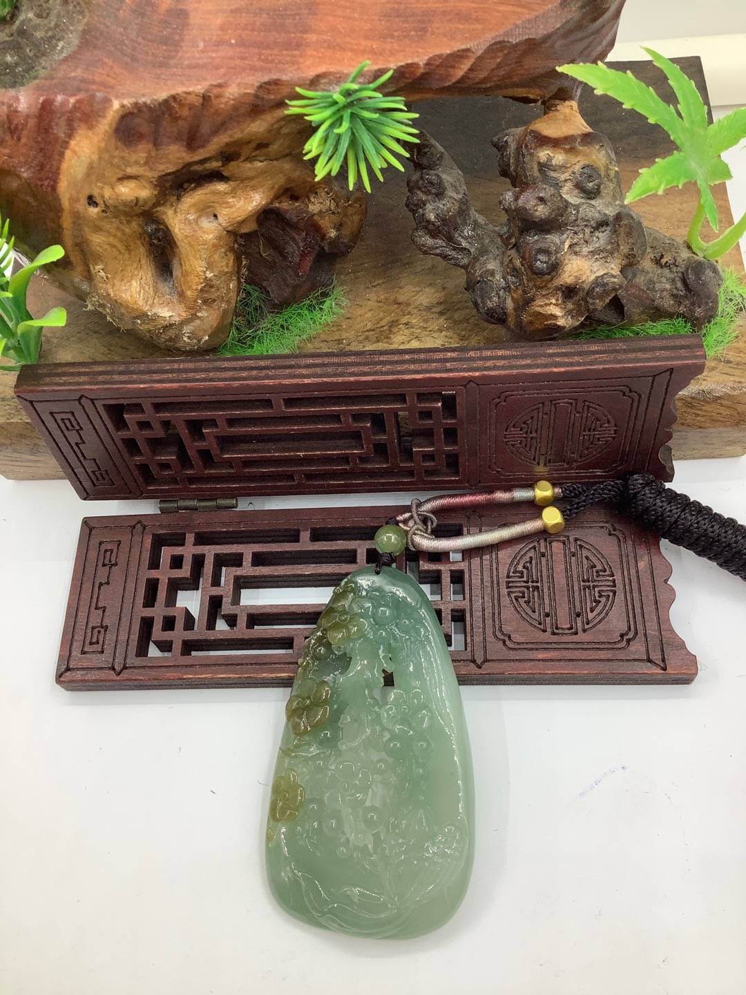 喜上眉梢