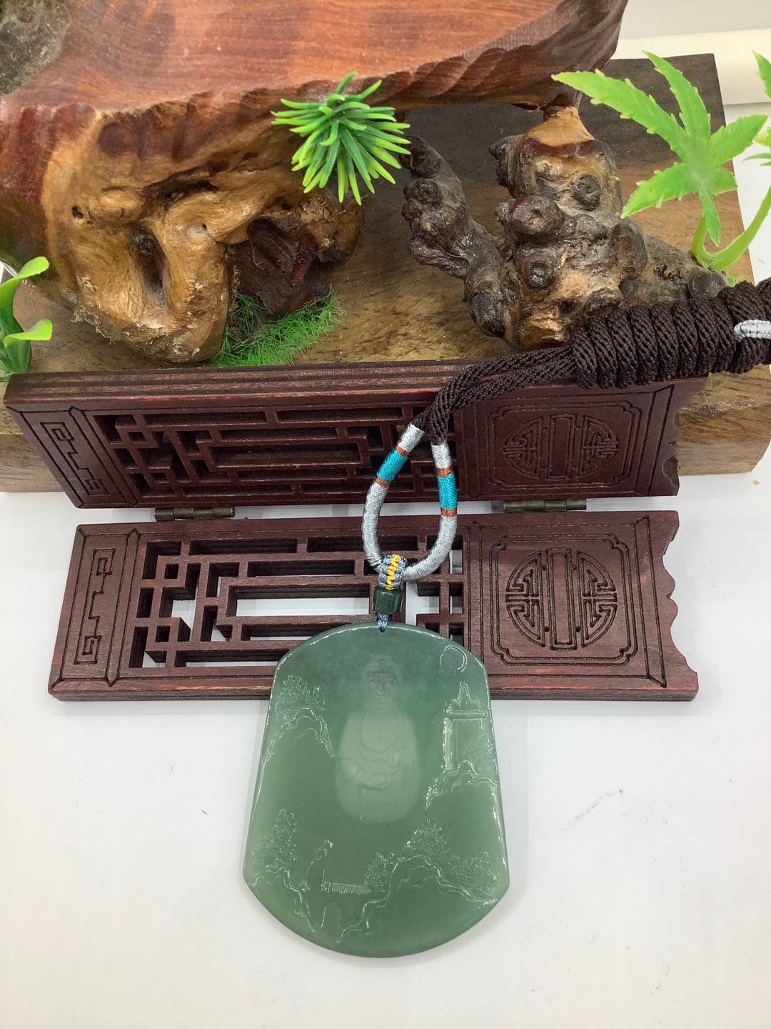 佛观天下