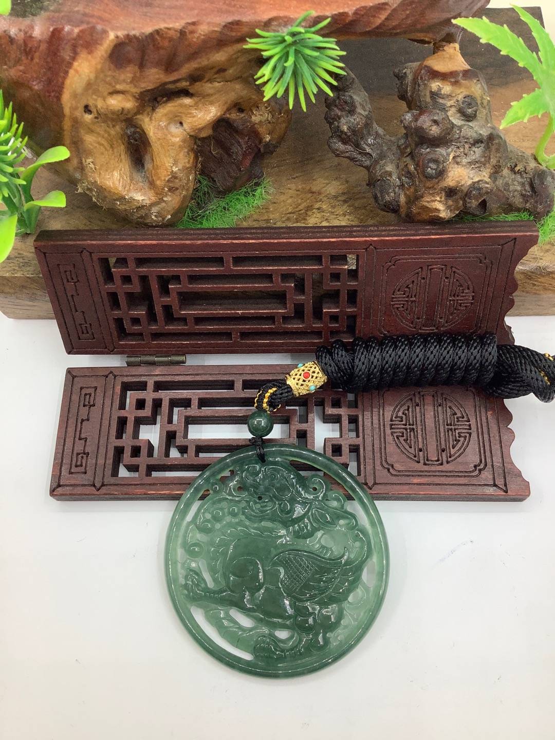 麒麟献瑞
