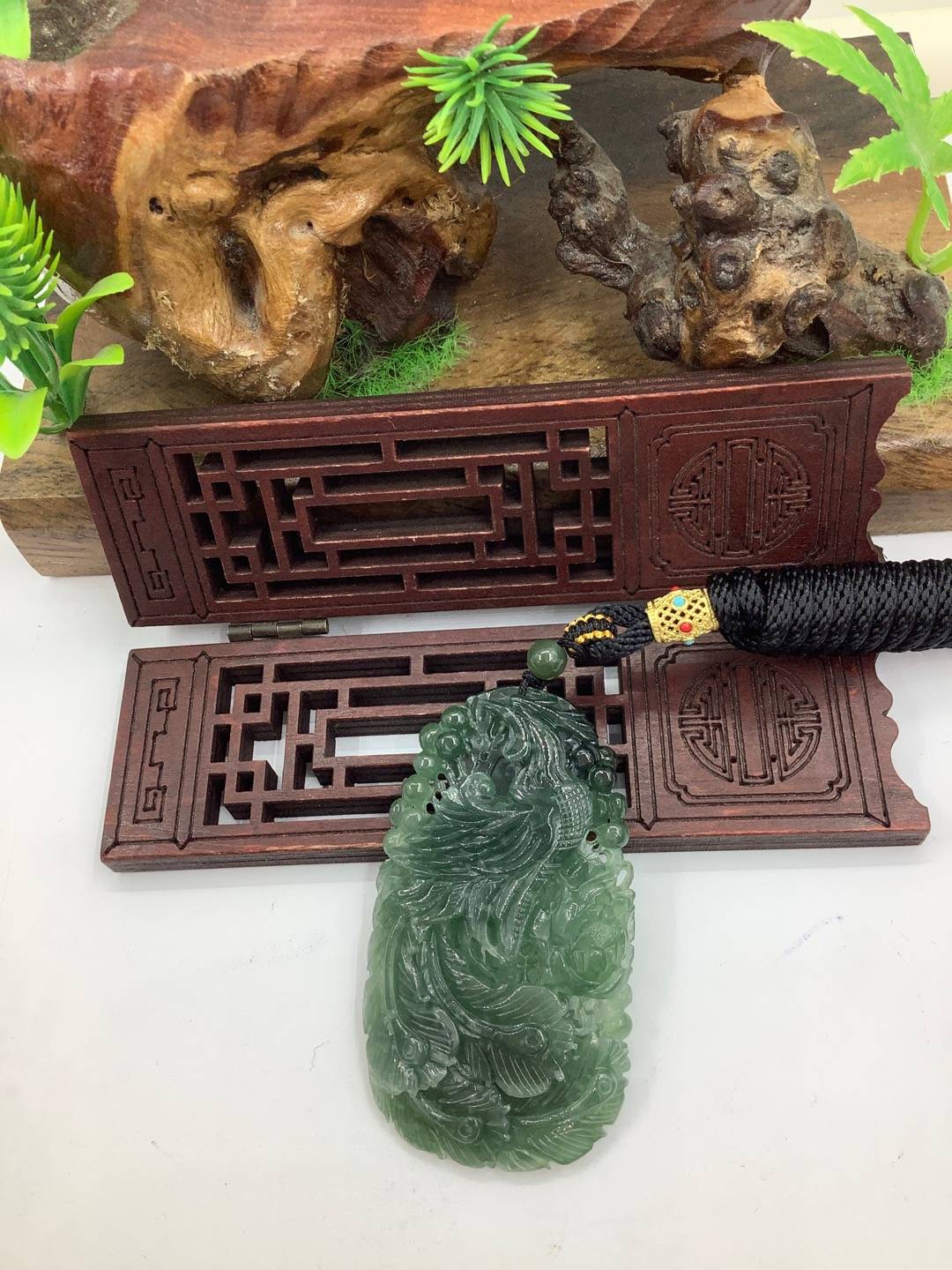 凤穿牡丹