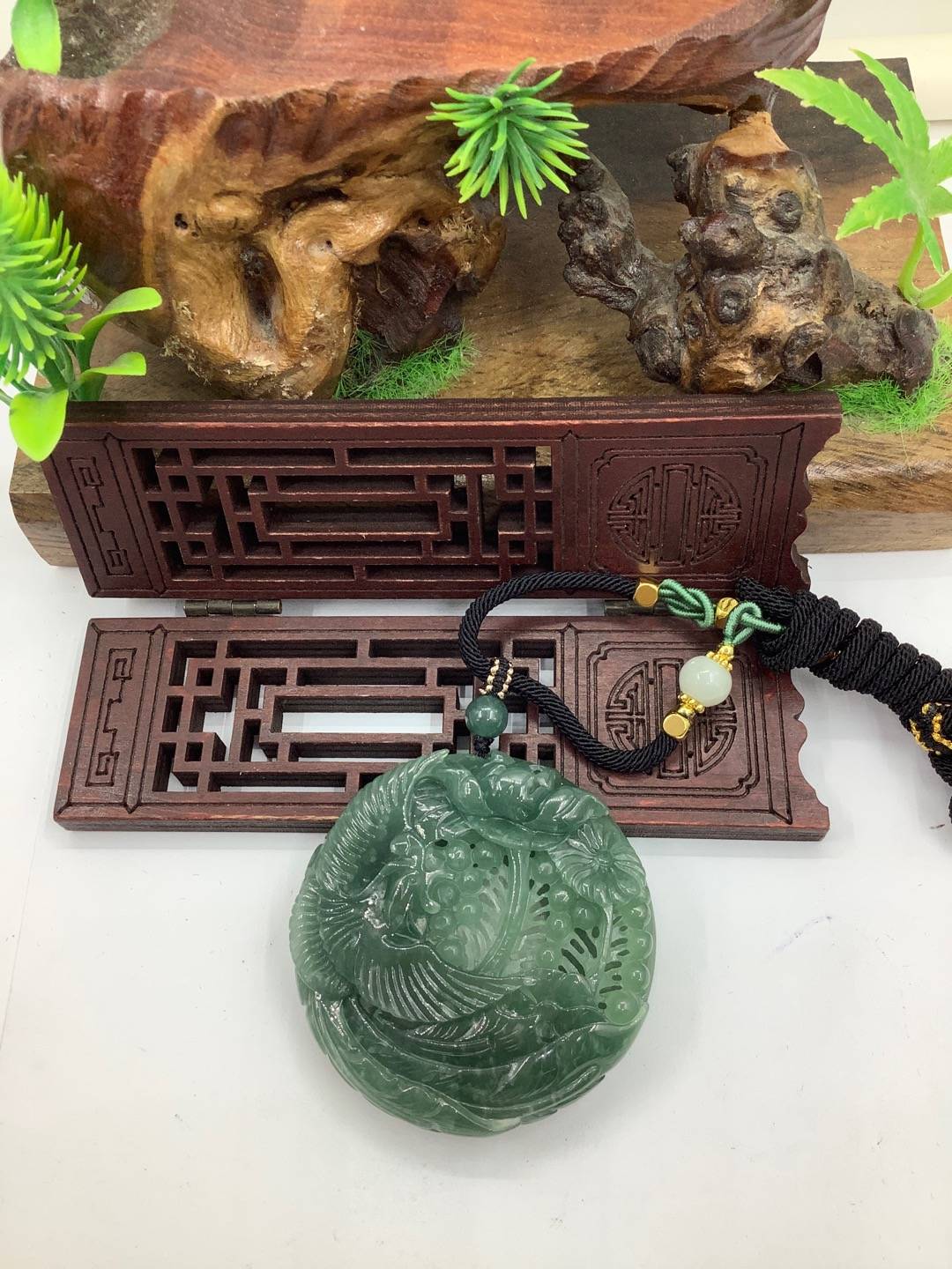 凤戏牡丹