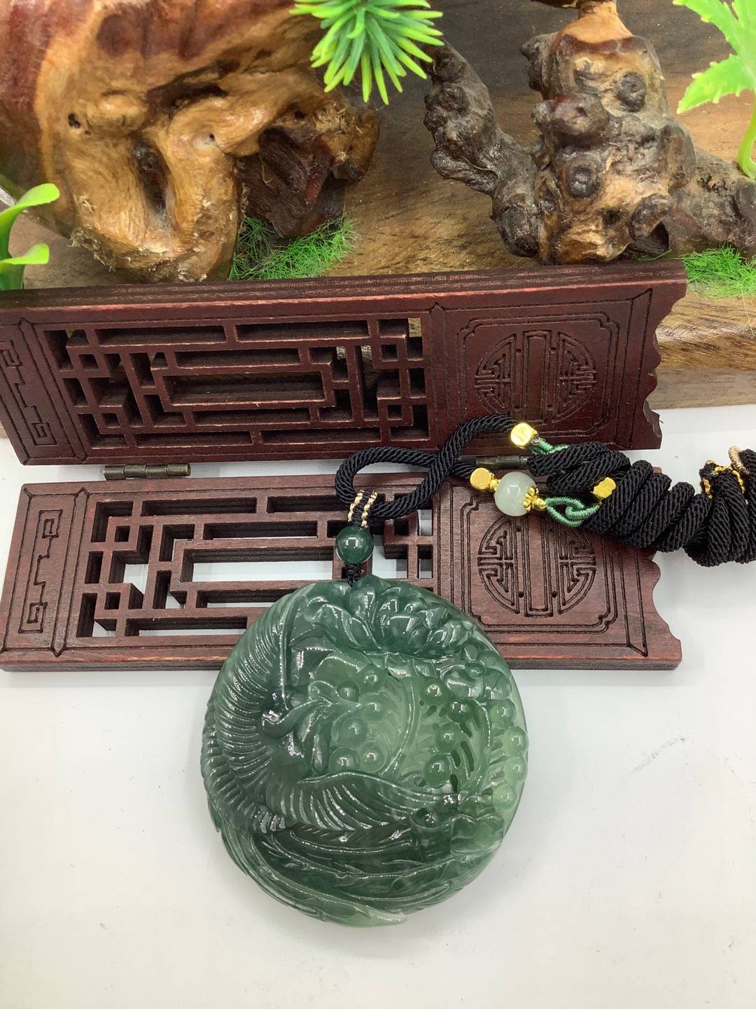 凤戏牡丹