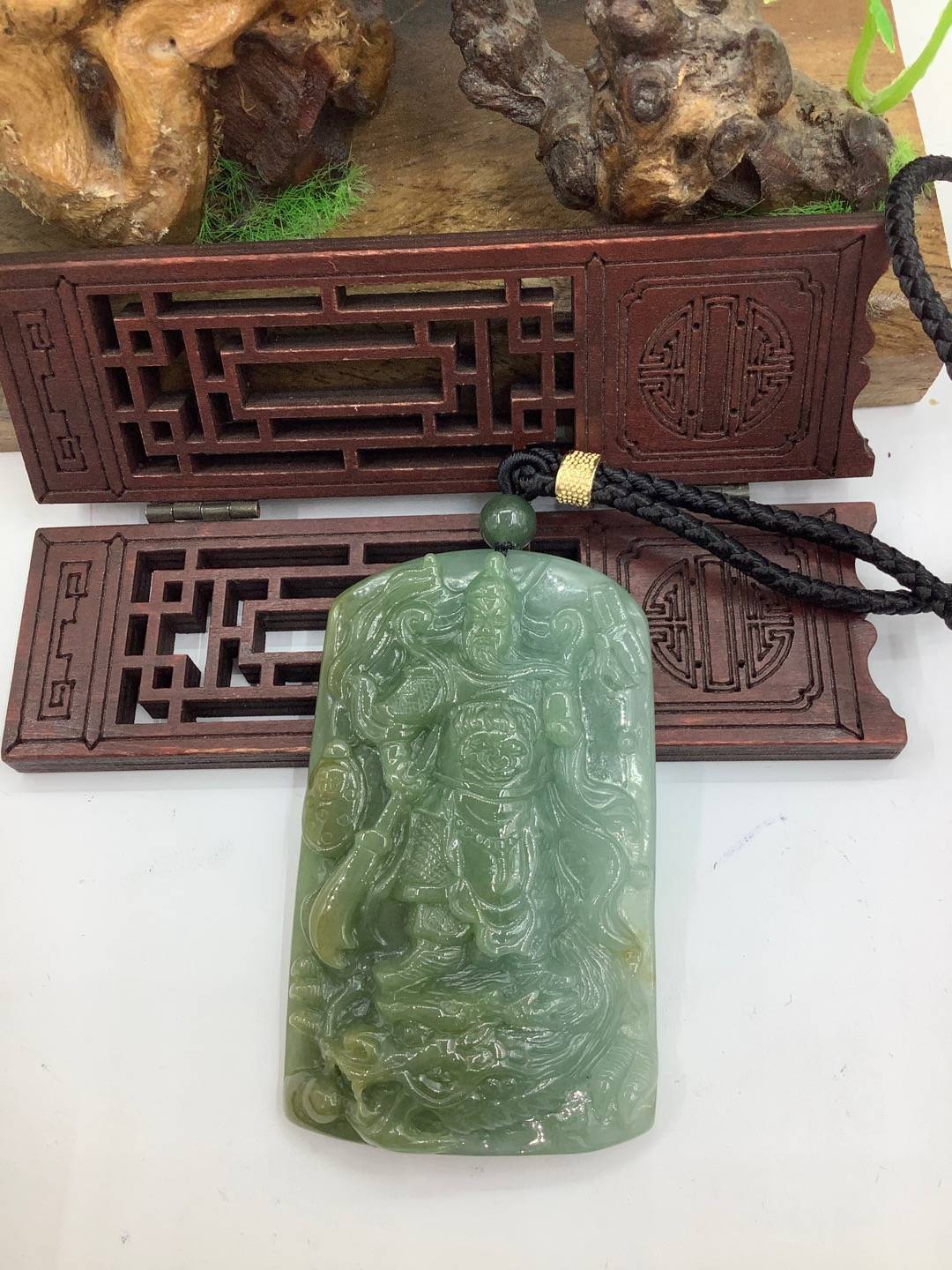 御龙关公