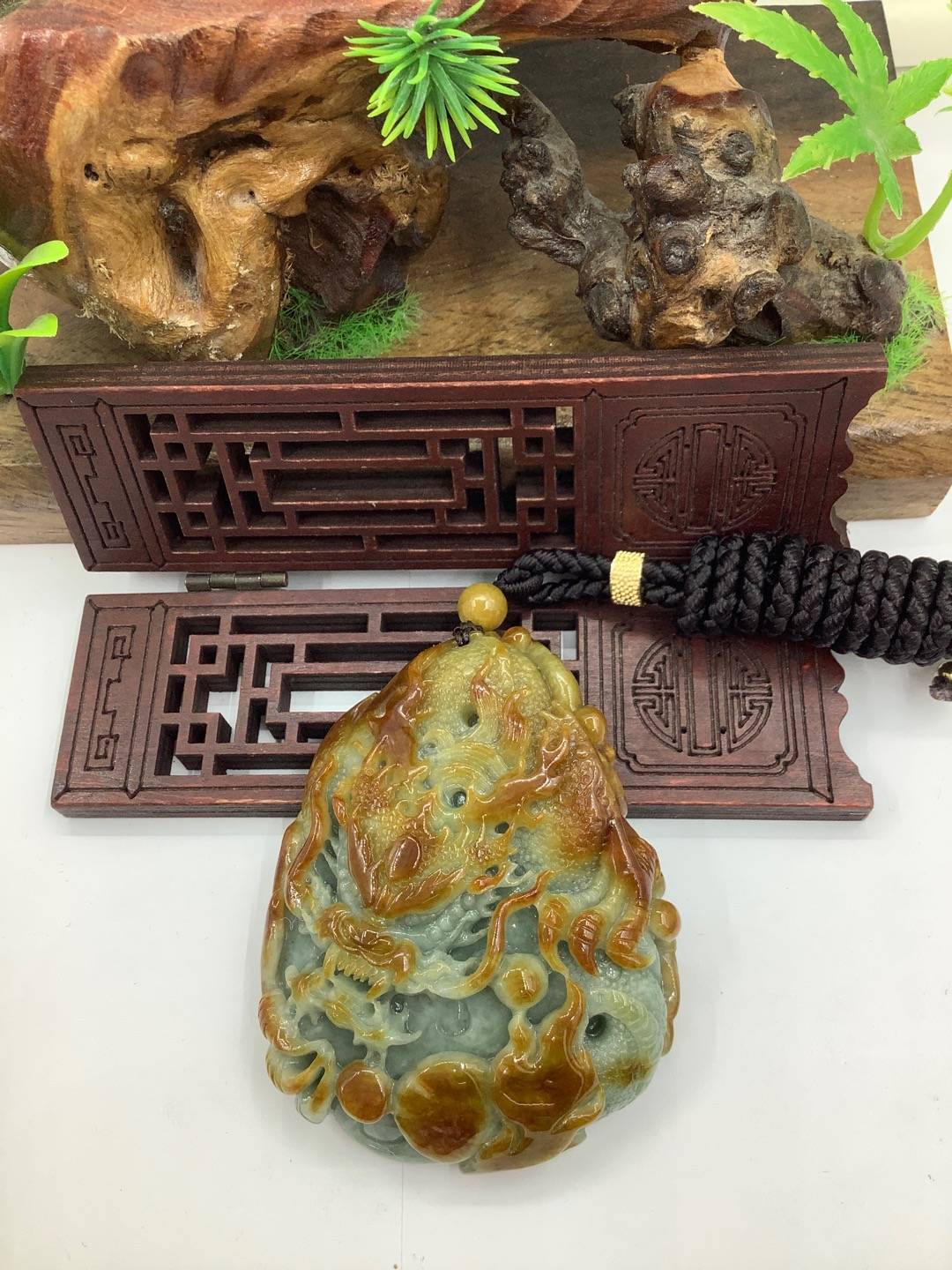 龙御九洲