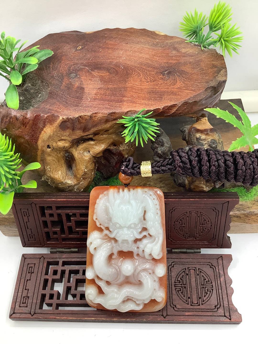 龙行天下