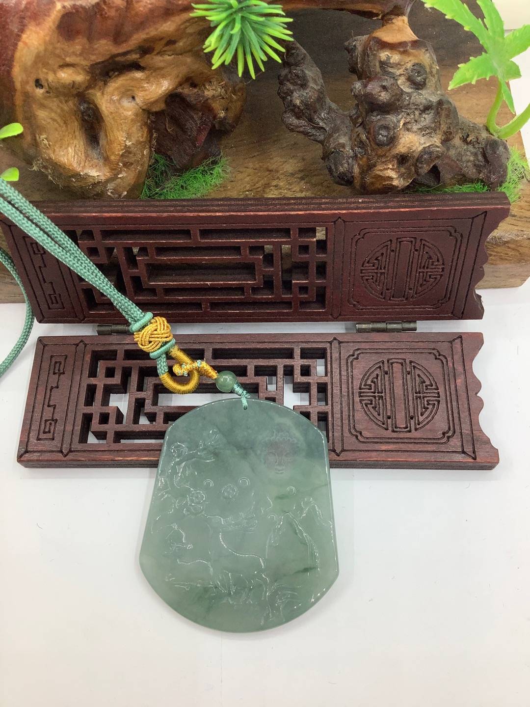 佛观天下