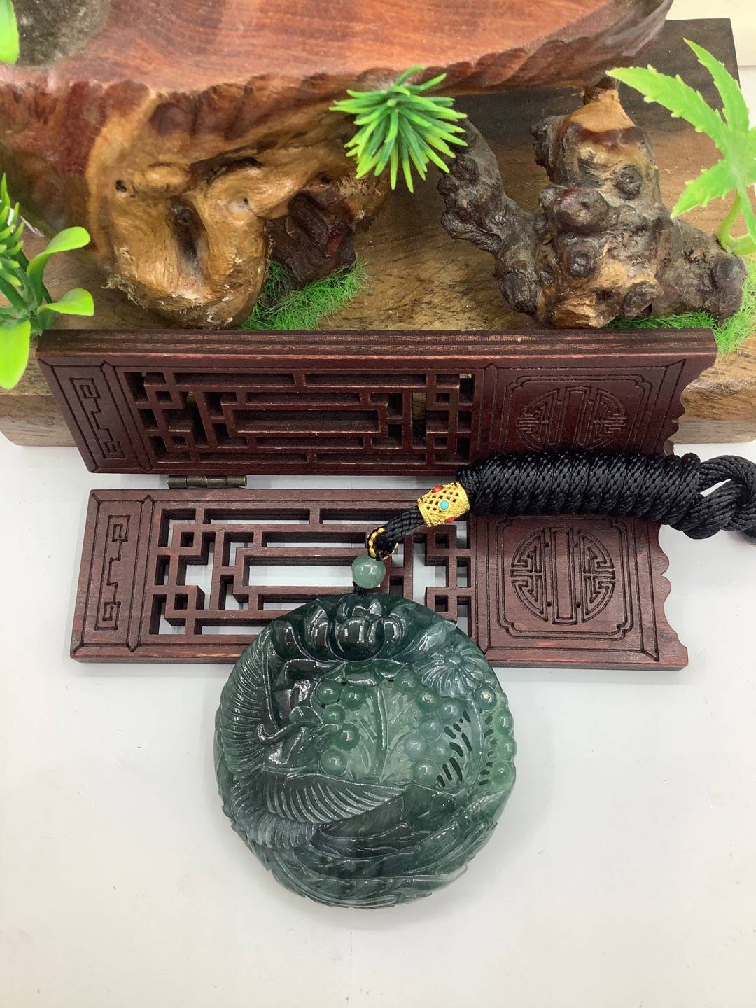 凤戏牡丹