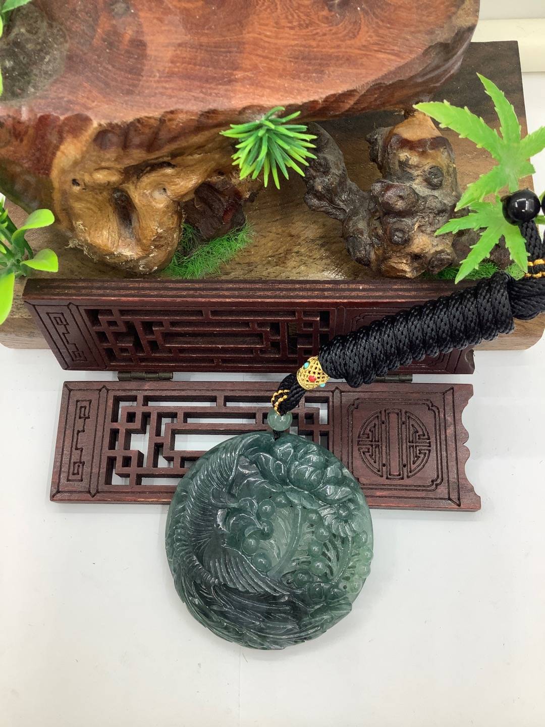 凤戏牡丹