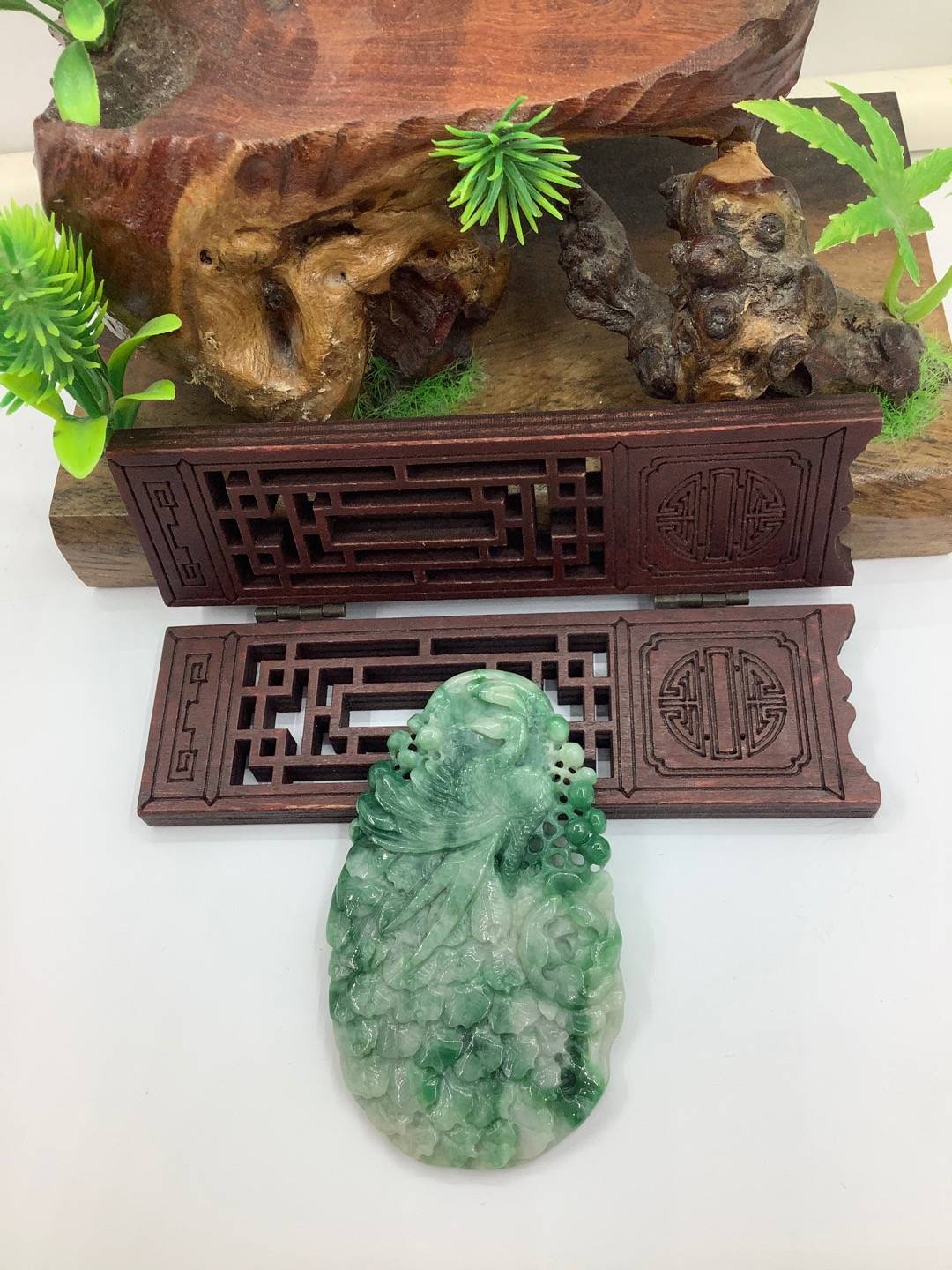 凤穿牡丹