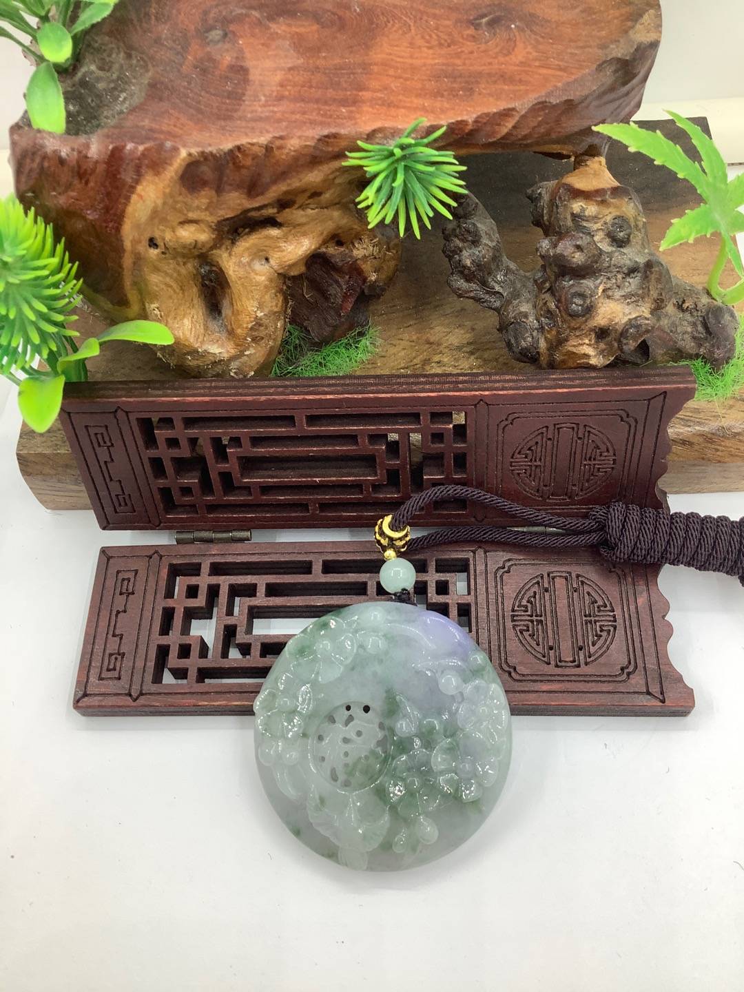 喜上眉梢