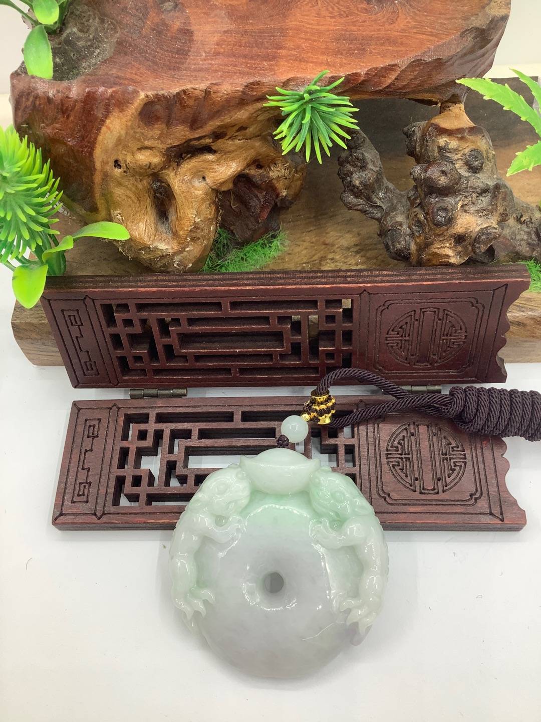 招财纳福