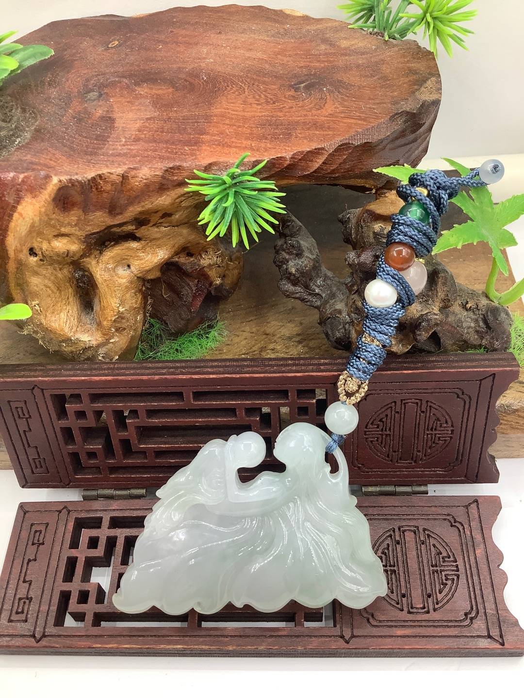 掌上明珠