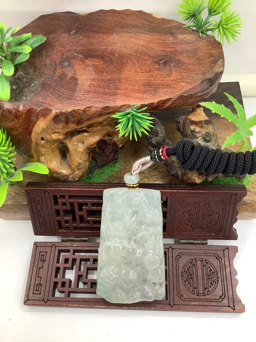 龙行天下