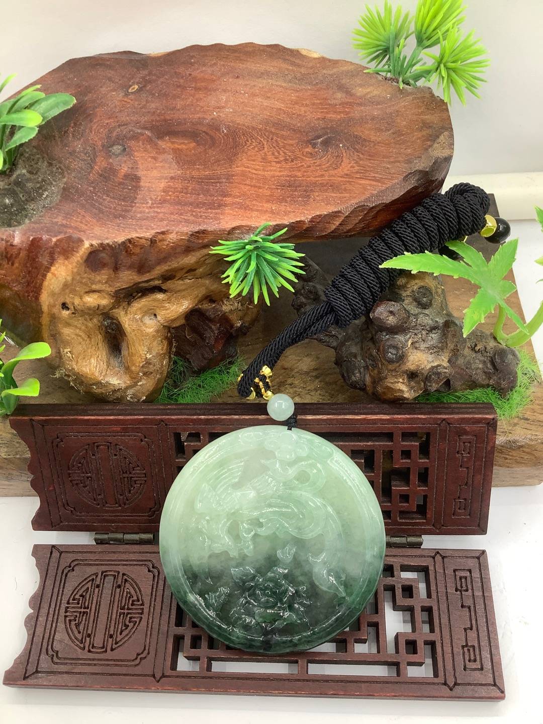 凤戏牡丹