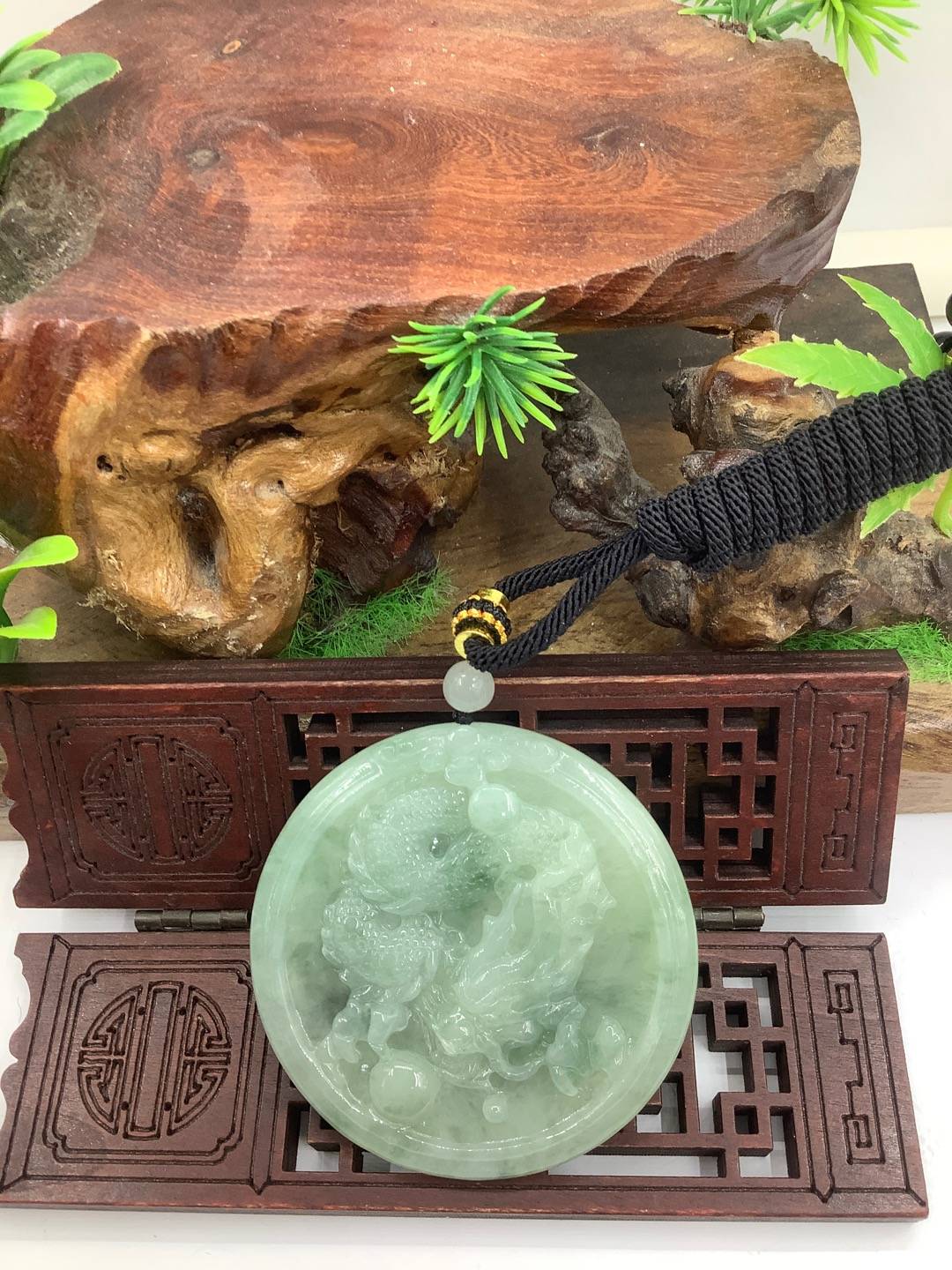 龙行天下