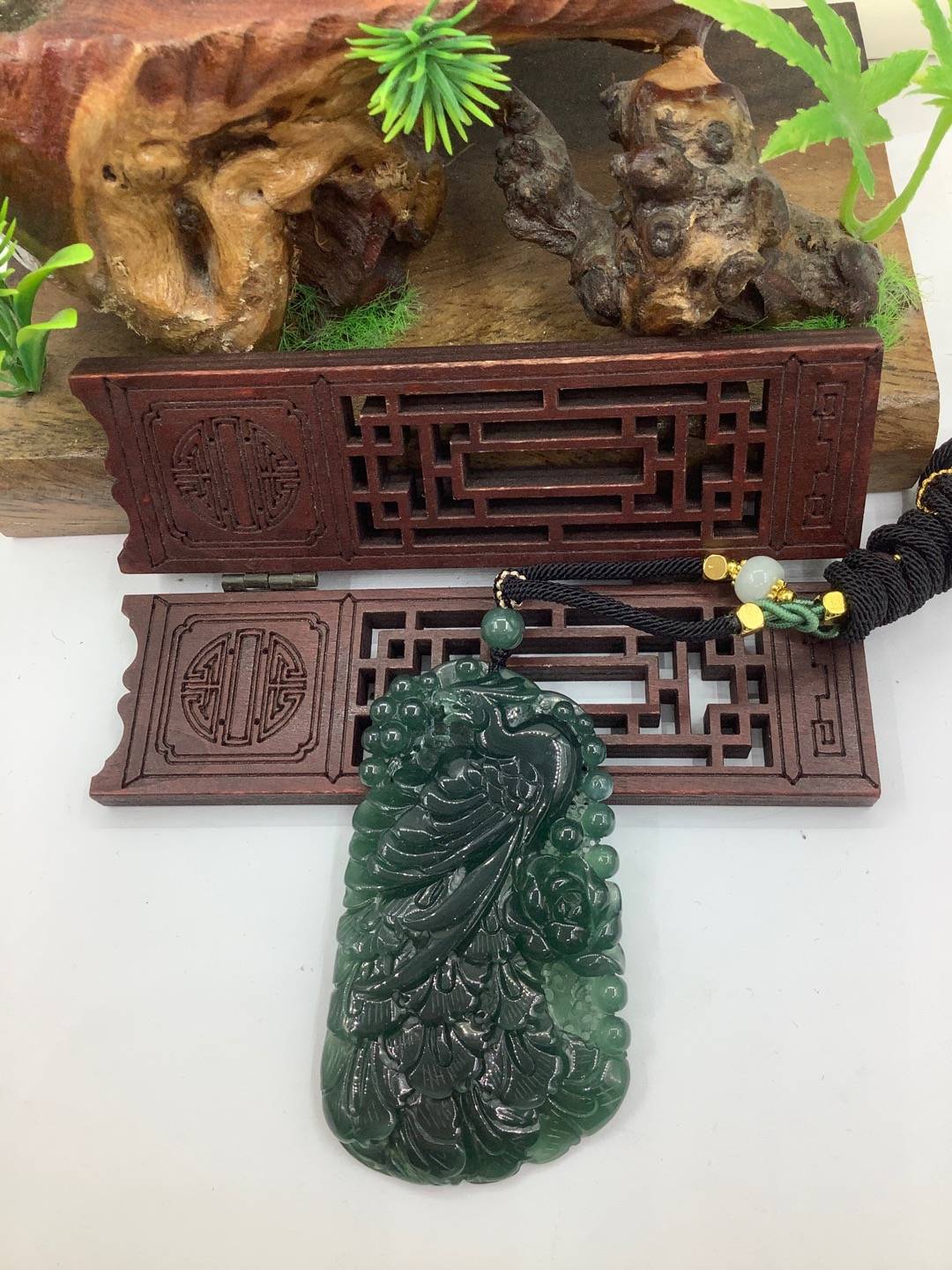 凤穿牡丹