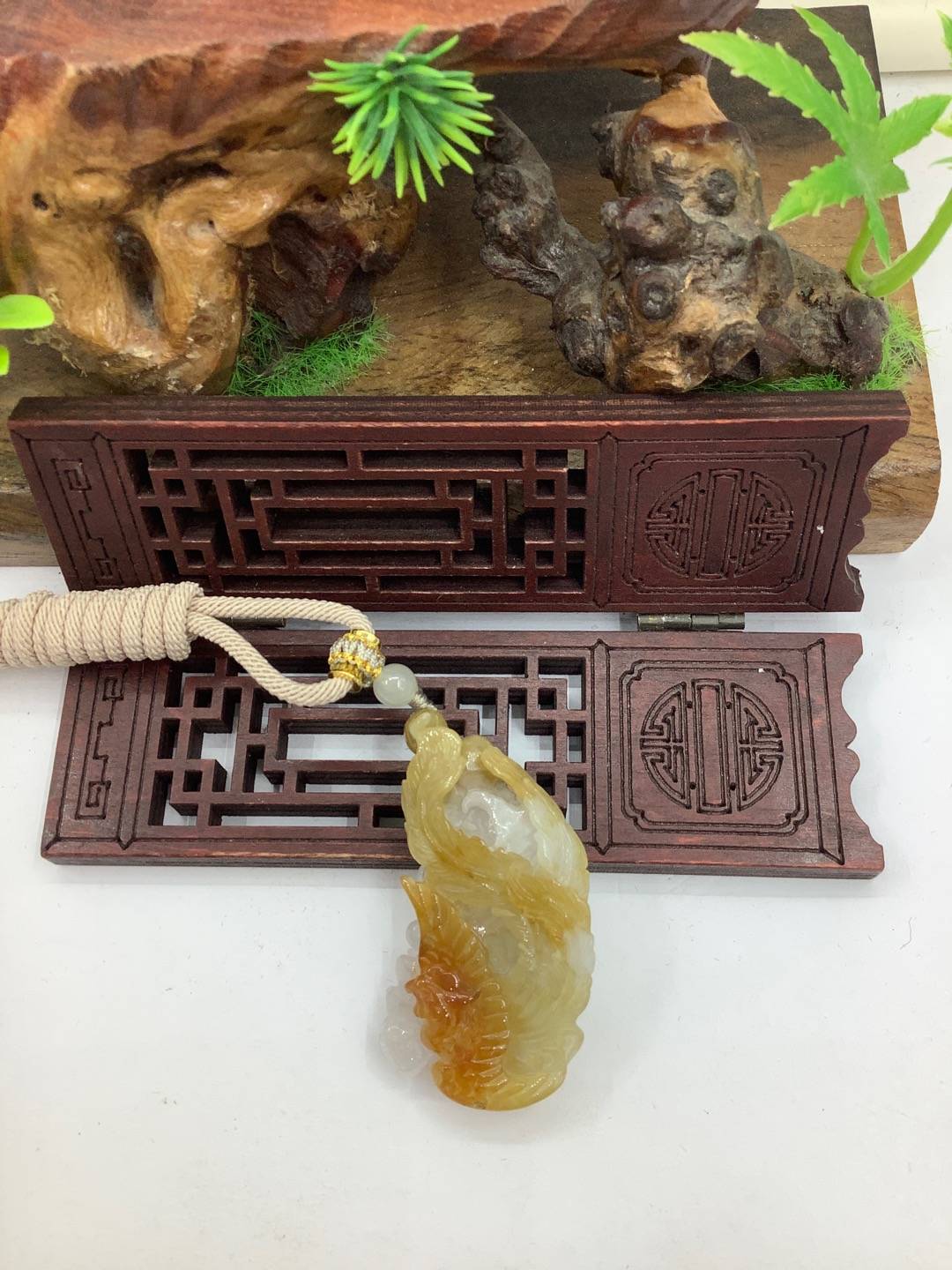 凤戏牡丹