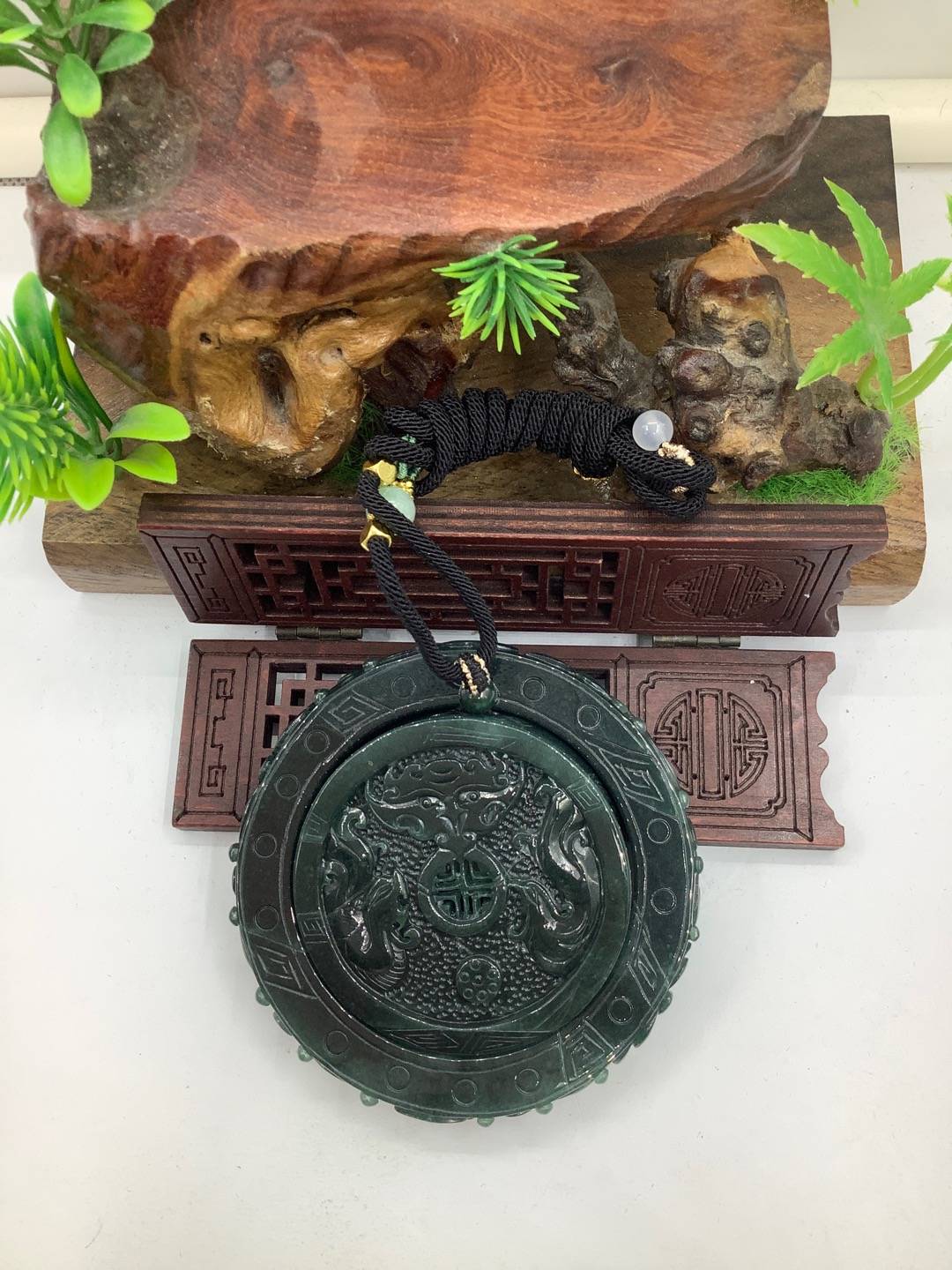 龙凤呈祥