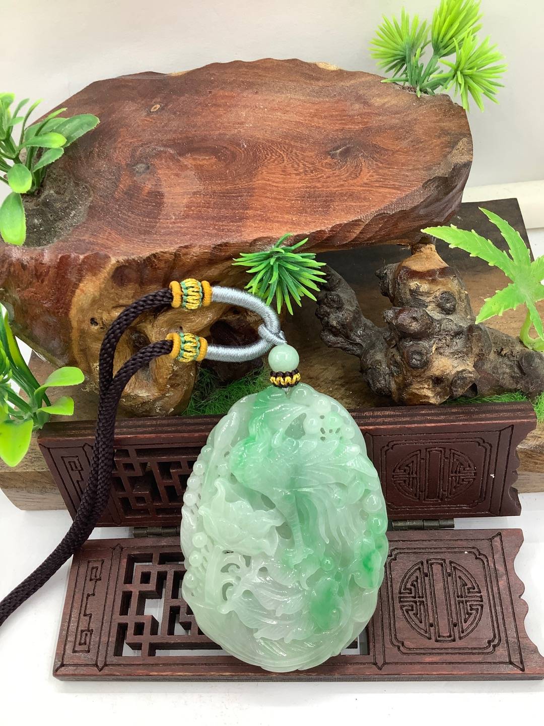 凤穿牡丹