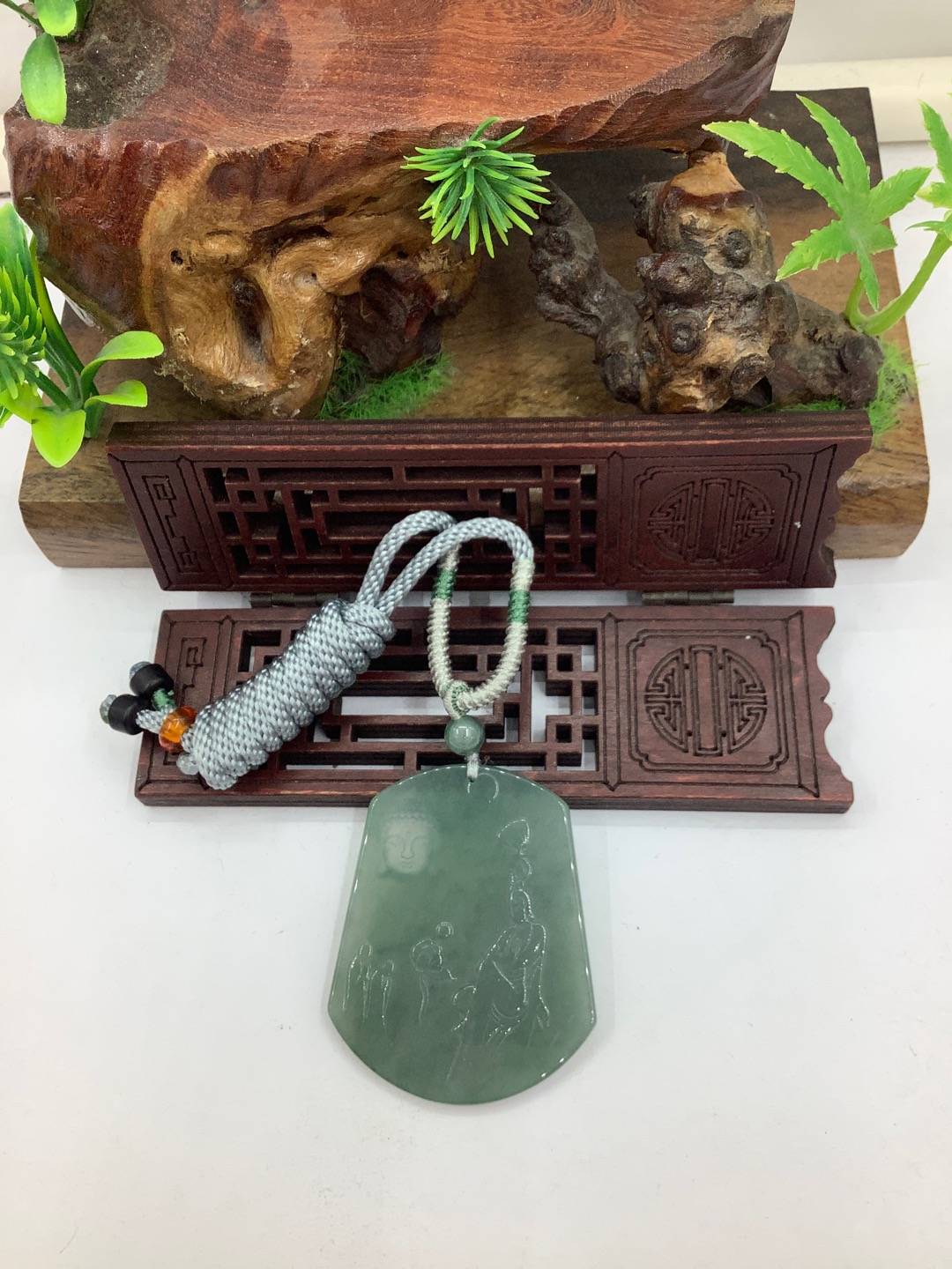 佛观天下