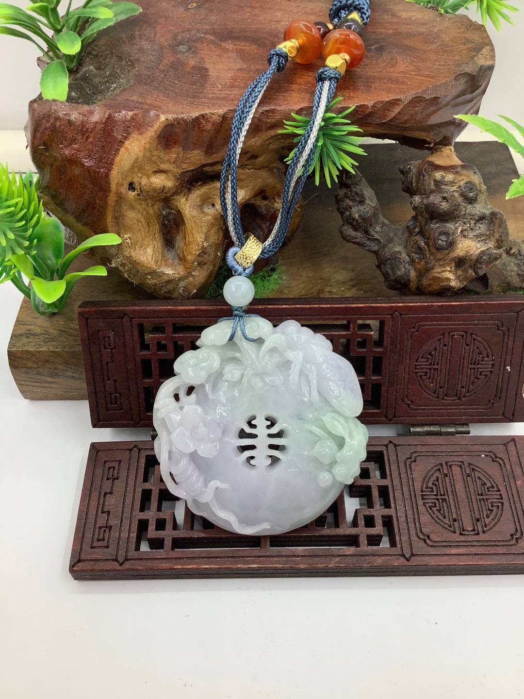 一鸣惊人 