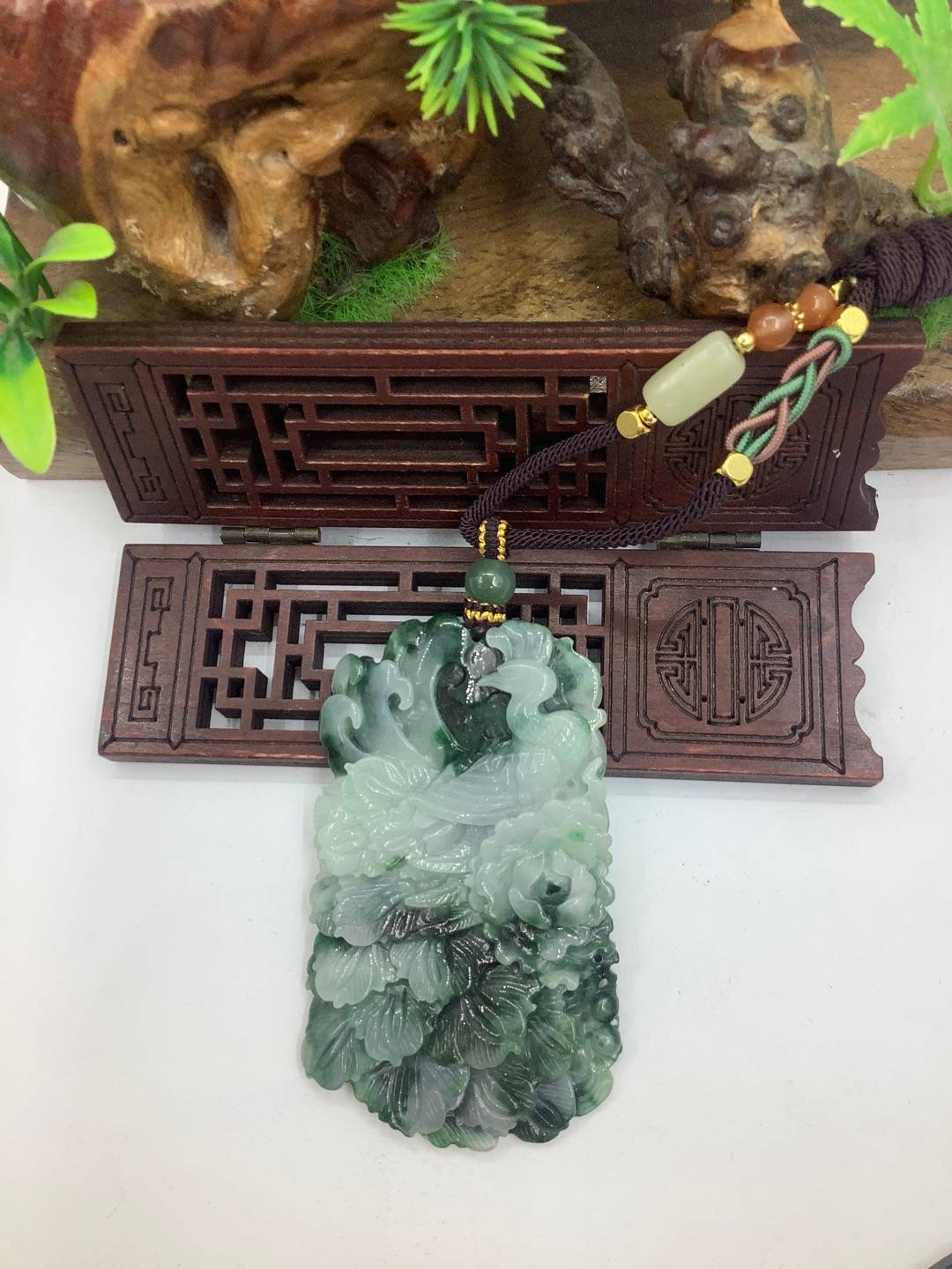 凤穿牡丹