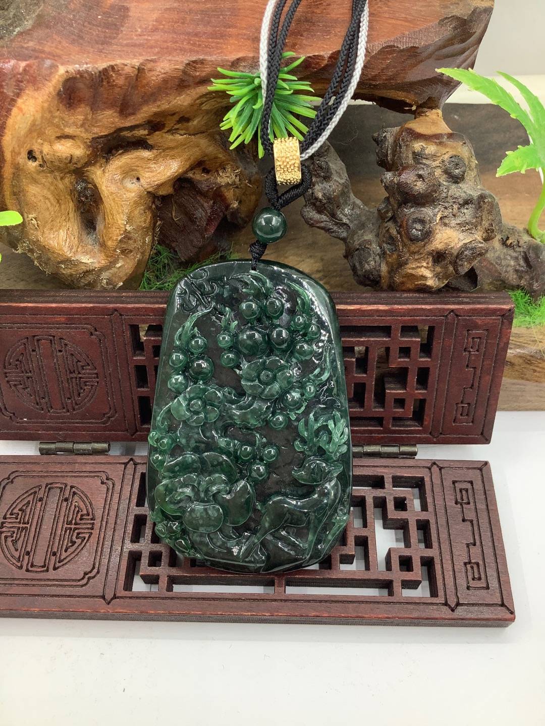 鹿梅同春
