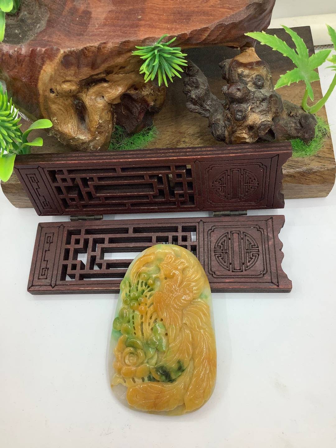 凤穿牡丹